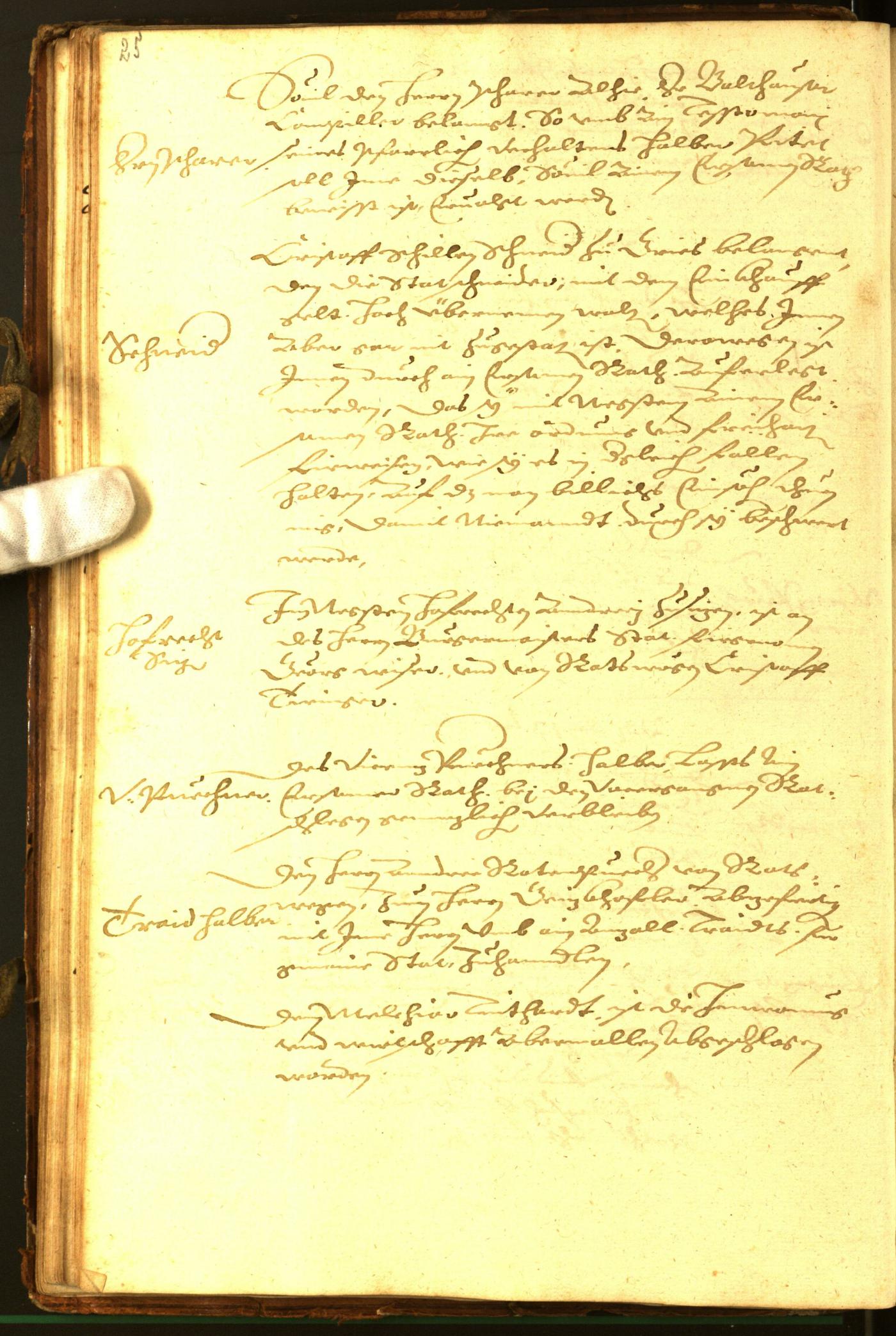 Civic Archives of Bozen-Bolzano - BOhisto Minutes of the council 1592 